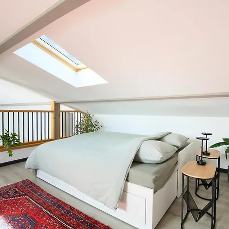 200m2 A 15 Min Du Centre De Toulouse