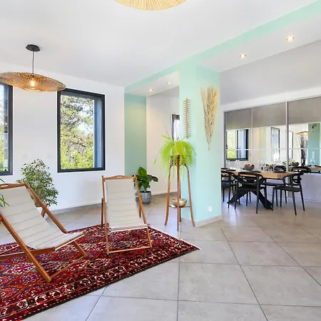 200m2 A 15 Min Du Centre De Toulouse