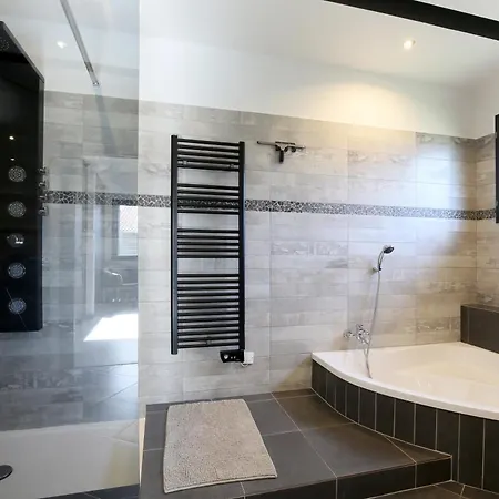 200m2 A 15 Min Du Centre De Toulouse Villa Balma